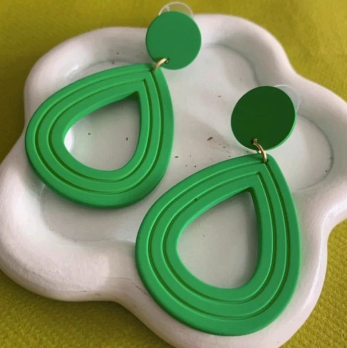 Boucles d’oreilles pendantes goutte d’eau vertes - photo numéro 5