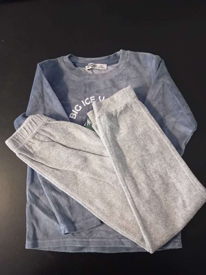 Pyjama 8 ans - photo numéro 4