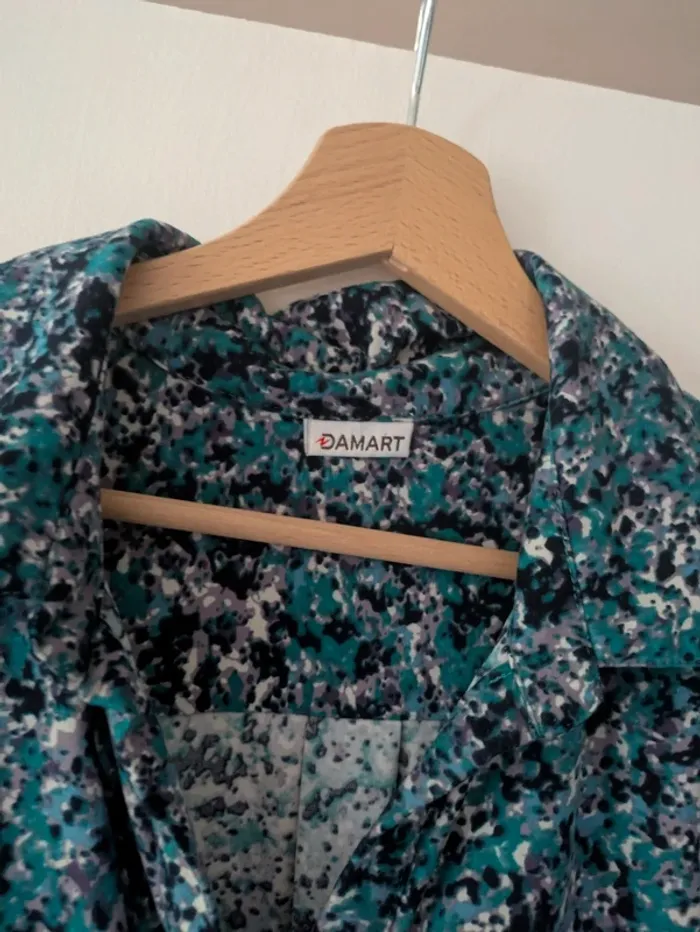 Magnifique haut blouse femme manches longues tons bleus Damart taille 42/44 - photo numéro 2