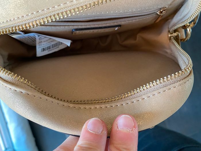 Sac à main beige pailleté doré rond avec pompom Camaïeu - photo numéro 6