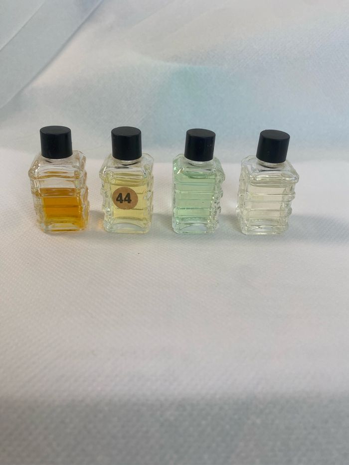 Lot miniature parfum