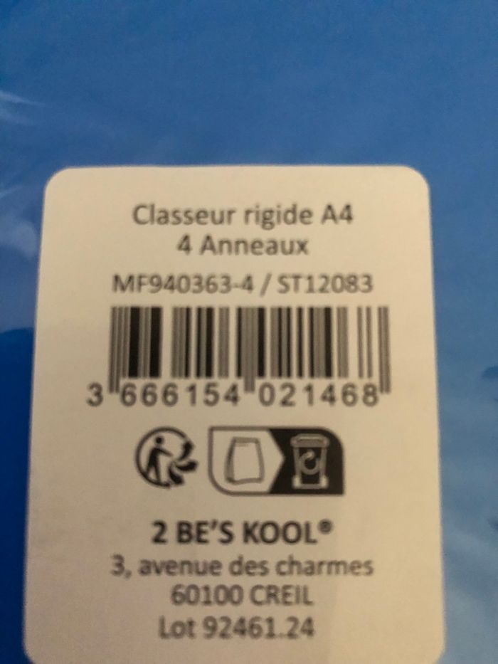 Classeur rigide A 4 anneaux neuf 2 Be ´s Kool - photo numéro 4