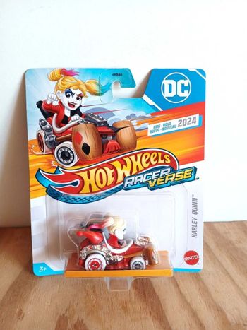 Voiture Mattel Hot Wheels Racer Verse DC Comics Harley Quinn 1:64