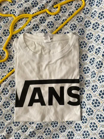 Tee shirt