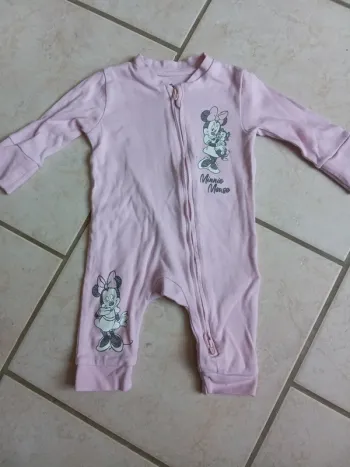 🌹combinaison 0-3 mois Disney 🌹