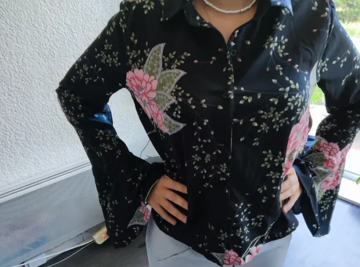 Chemise vintage Fleurie manche papillon taille 42 - photo numéro 3