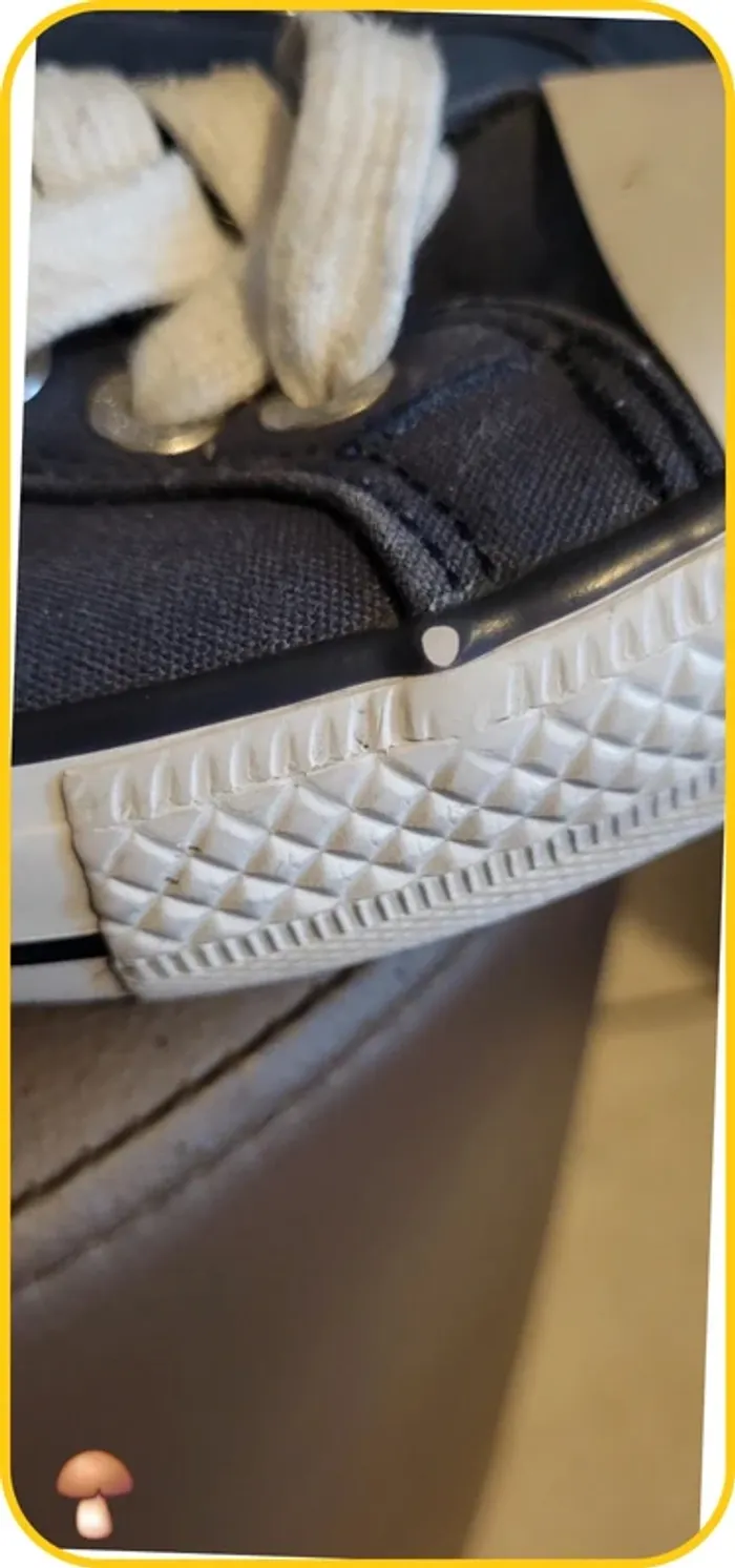 Basket Levi's taille 40 - photo numéro 6