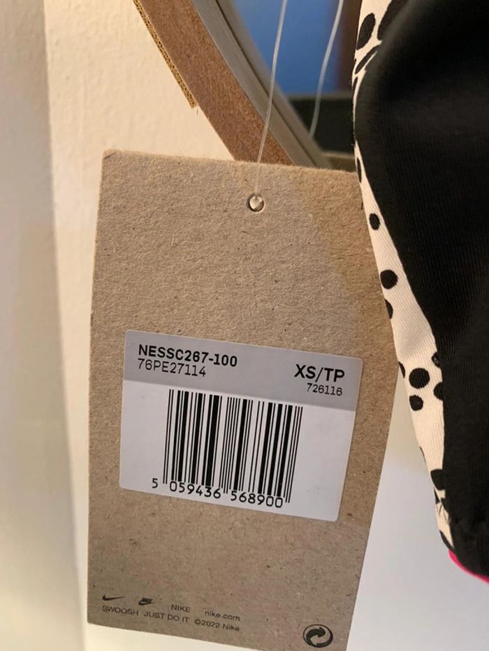 Haut de maillot Nike XS - photo numéro 6