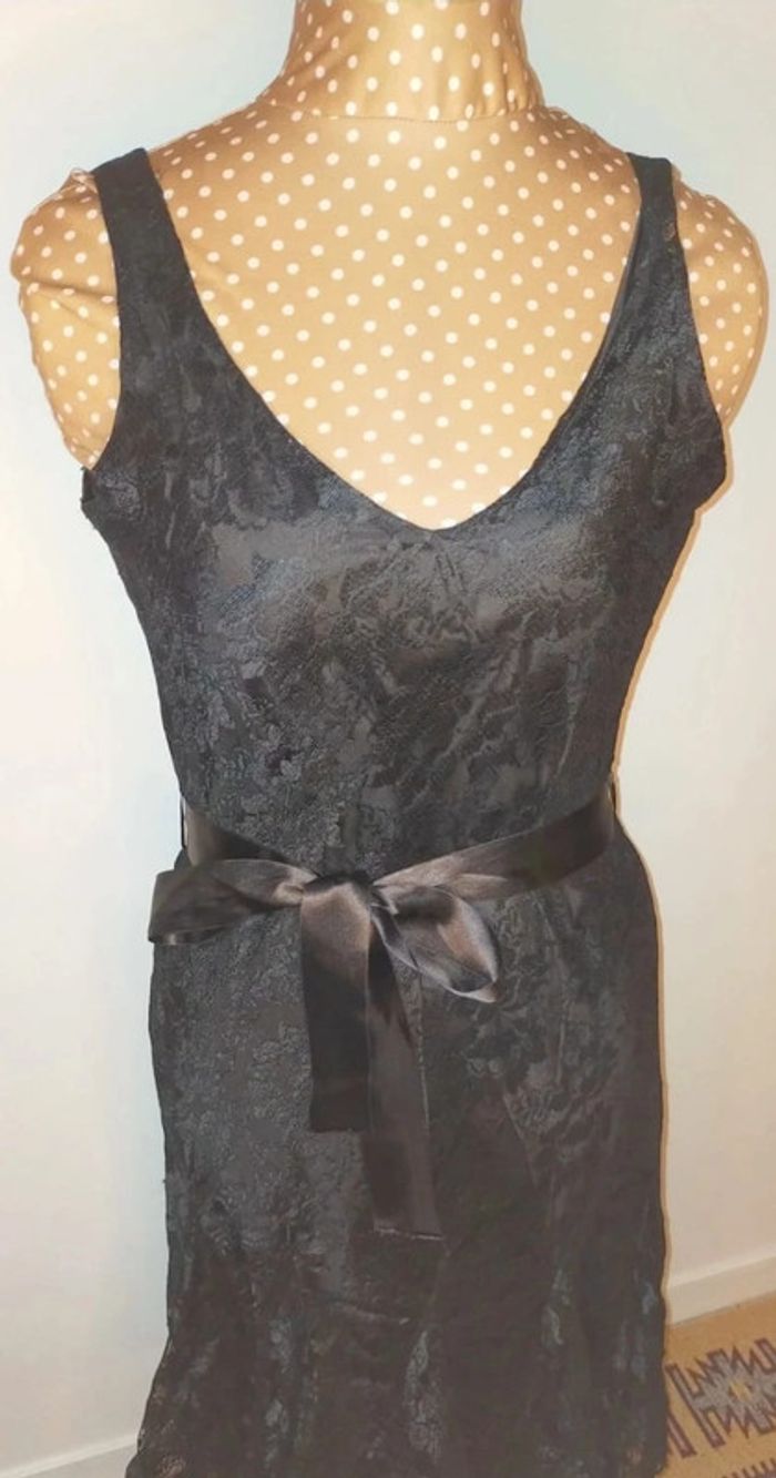 Robe dentelle noire femme - taille S - photo numéro 2