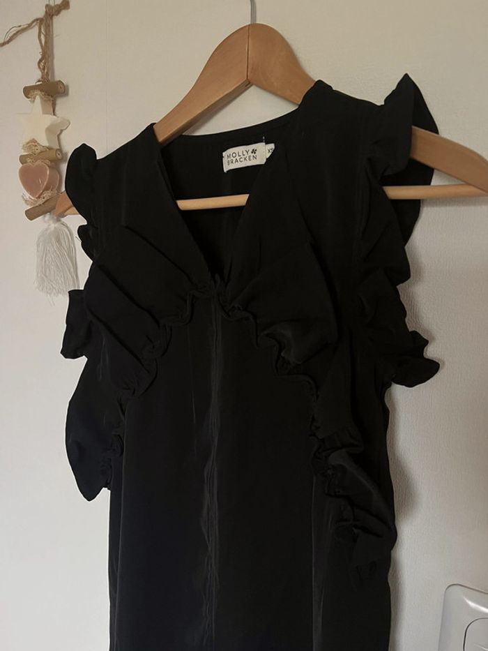 Robe noir - photo numéro 2