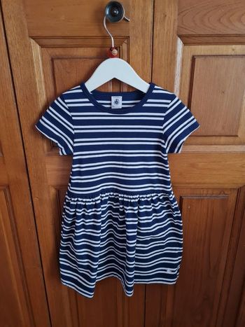 Robe bleue rayée PB 4A