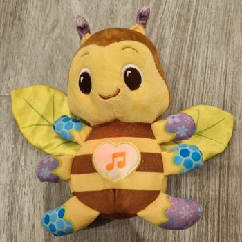 Peluche musicale et lumineuse