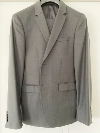 Costume Per L'Uomo d'Armand Thiery gris