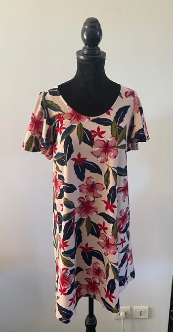 Robe d'été Mango rose à fleurs marine taille XS