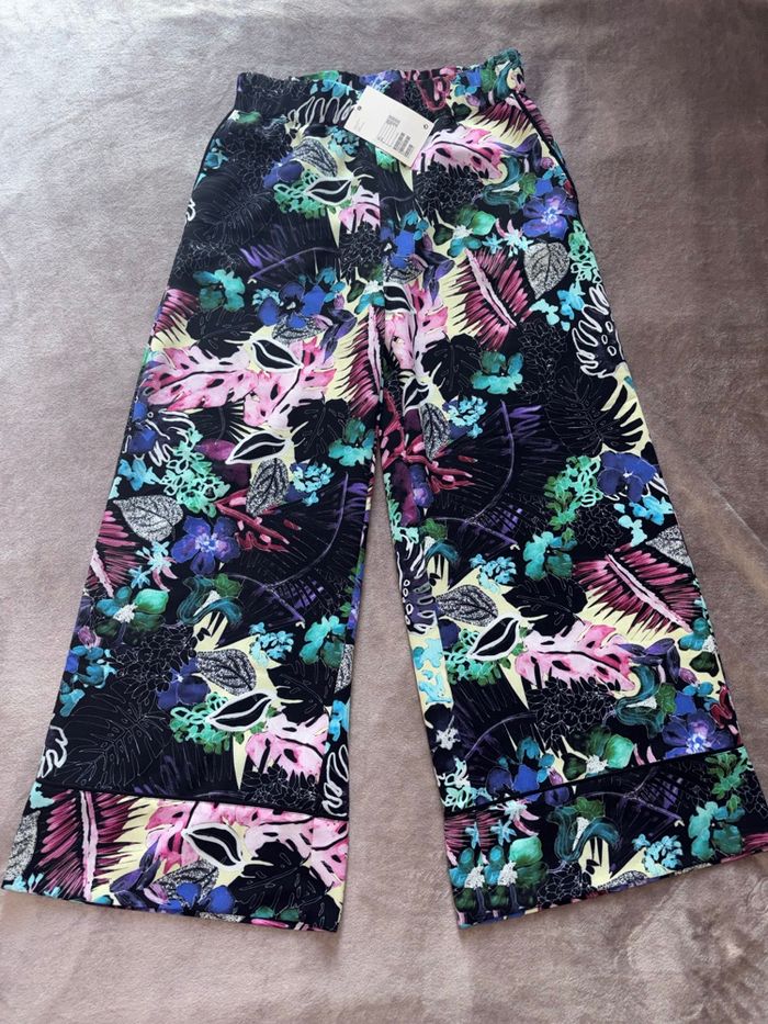 Pantalon à jambes larges fleuri femme Monki taille S neuf - photo numéro 4