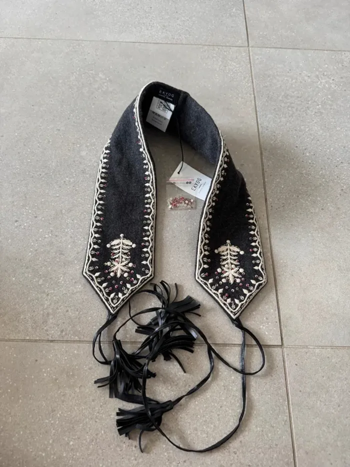 Ceinture Ekyog neuve avec étiquette, taille 40/42 80x10,5cm