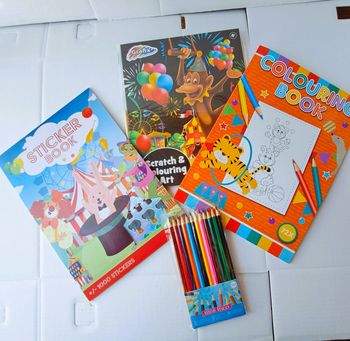 Lot activités - le cirque - NEUF