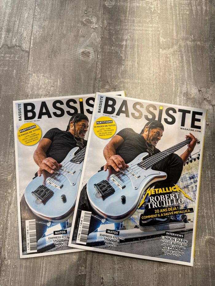 Lot de 2 magazines Bassiste avec Robert Trujillo de Metallica