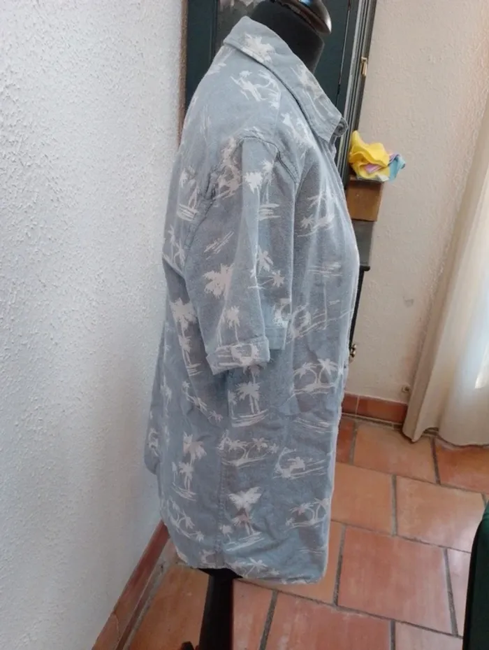 Chemise - photo numéro 2