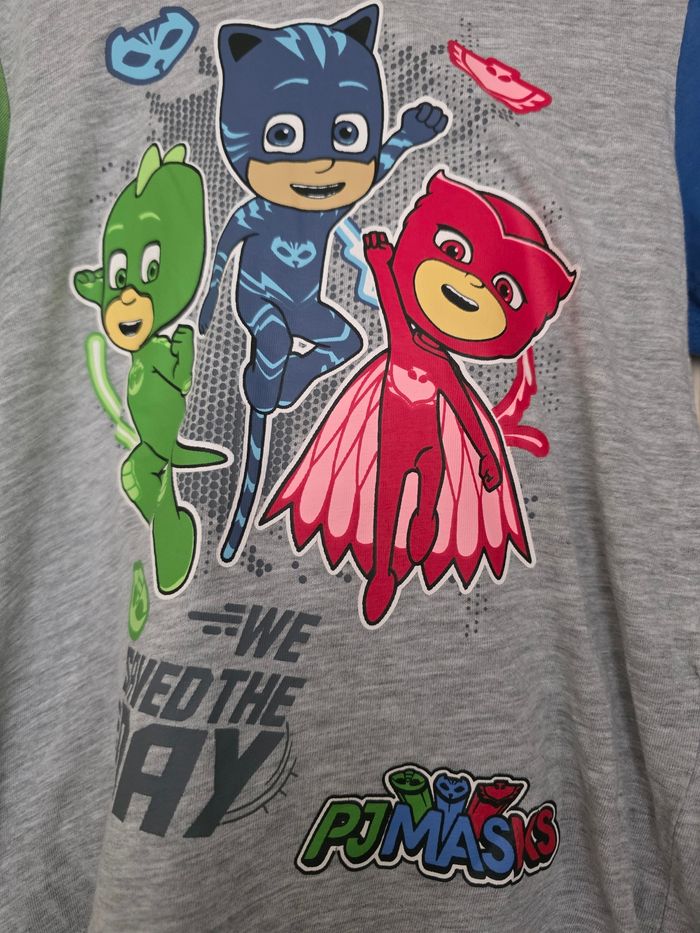 TEE-SHIRT À CAPUCHE PYMASKS TAILLE 6ANS - photo numéro 2