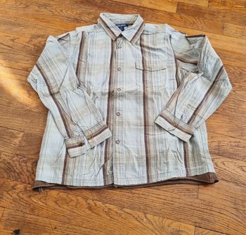 chemise manche longue bleu ciel a carreaux okaidi taille 10ans