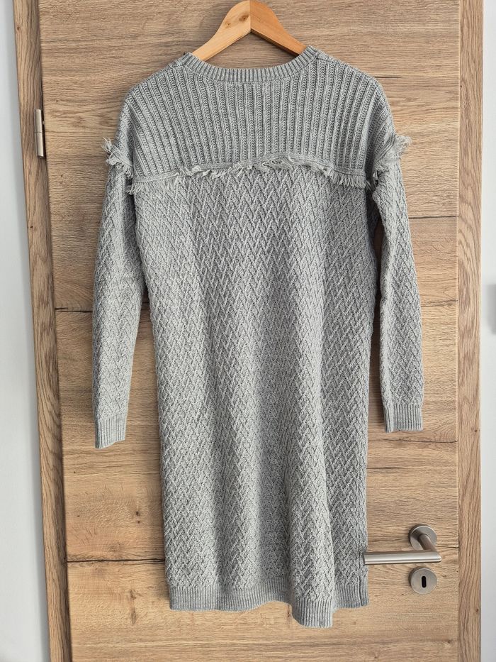 Robe pull grise frange - photo numéro 2