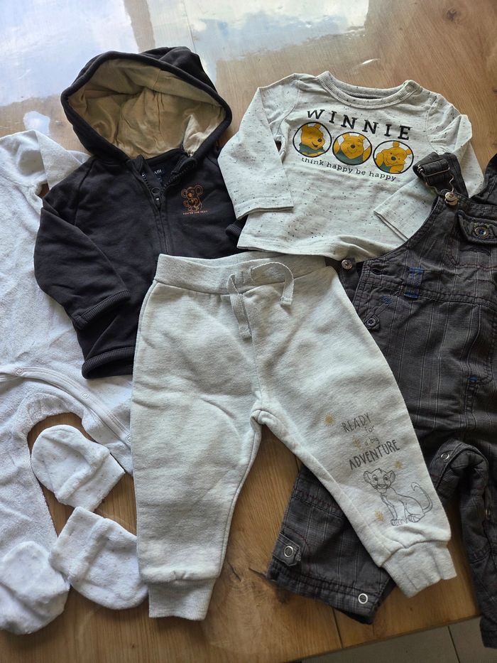 Lot de 5 vêtements garçon taille 9 mois - photo numéro 3