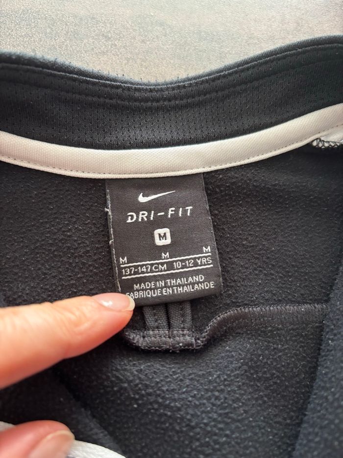 Haut entraînement Nike - photo numéro 2