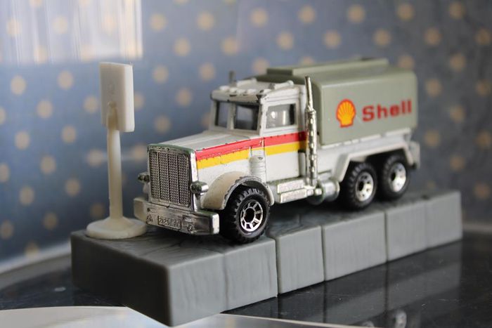 Matchbox camion miniature Peterbilt