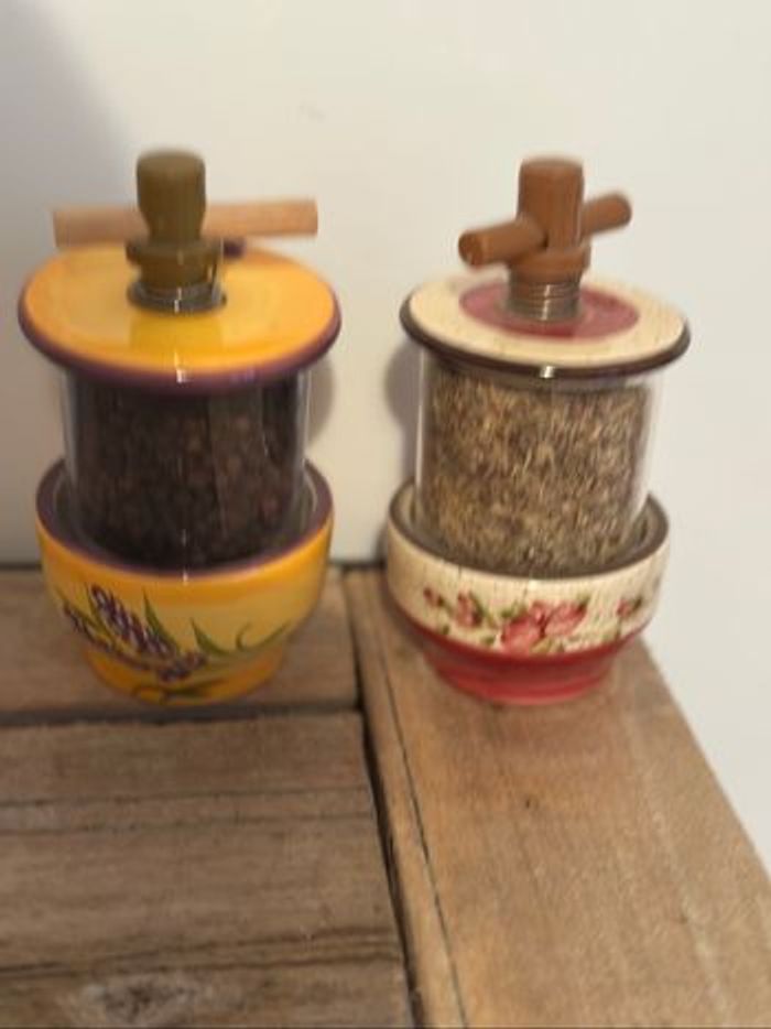 Lot de 2 moulins décoration provençale - photo numéro 2