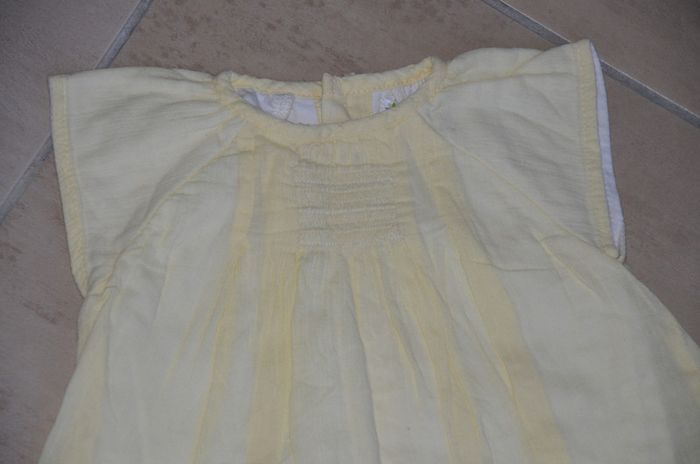 Robe avec culotte integrée 6 mois - photo numéro 2