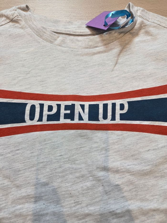 T-shirt manches longues 8 ans - photo numéro 4