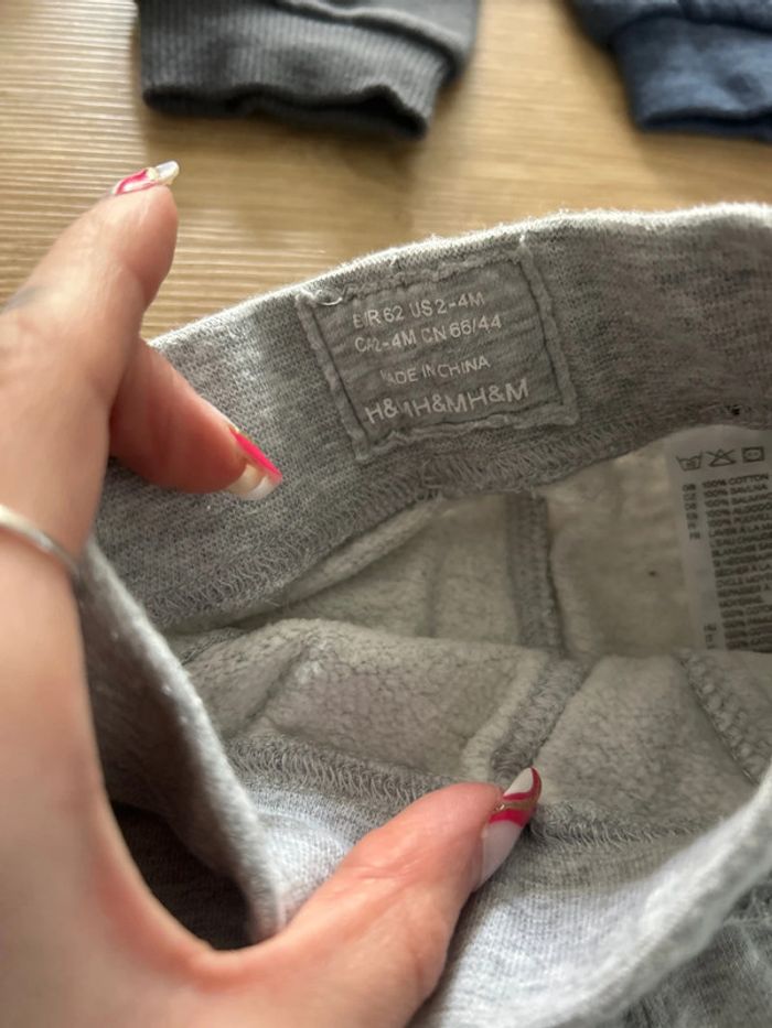 Lot de 3 jogging H&M - photo numéro 3