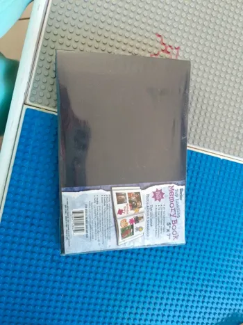 Album scrapbooking jamais utilisé