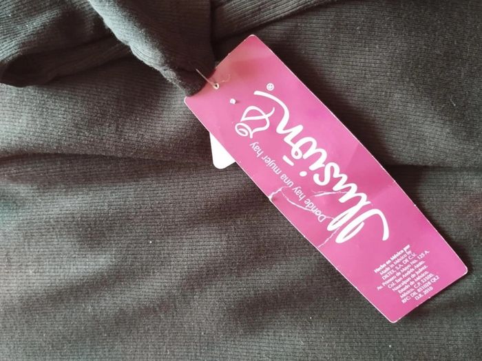 Débardeur avec manches a part. Marque ilusion - photo numéro 4