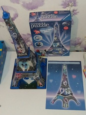 Puzzles 3 D Minnie et Mickey tour Eiffel 