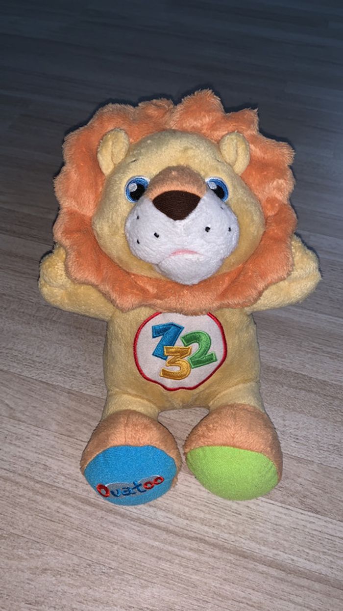 Peluche Lion interactif Clementoni