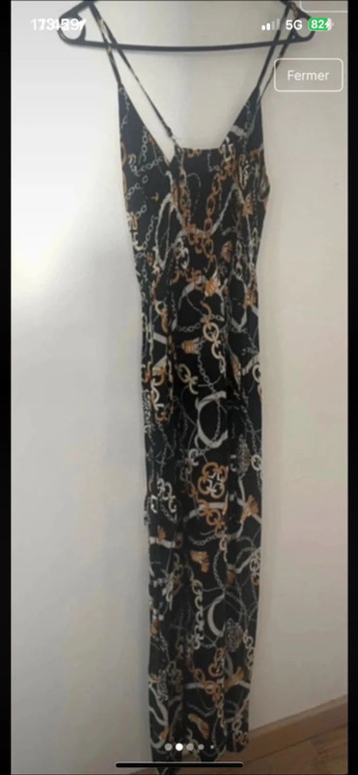 Robe noire bretelles réglables motif chaînes dorées taille M/L - photo numéro 2
