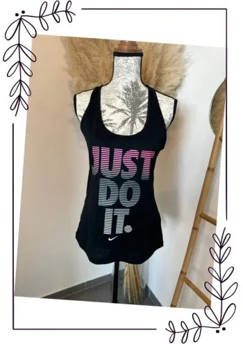 Débardeur Nike rose et noir