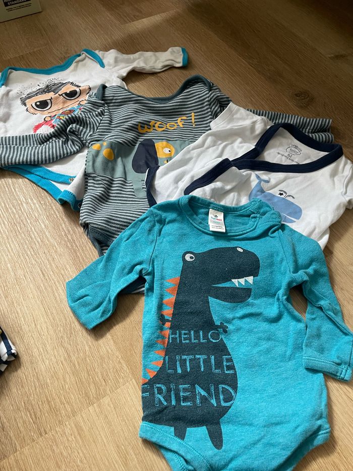 Lot vêtement garçon 1 mois à 12 mois - photo numéro 9