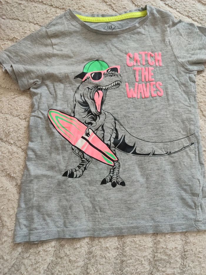 Lot de tee-shirt 4 ans - photo numéro 3