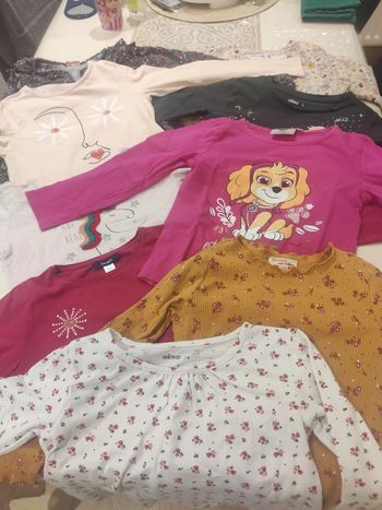 Lot fille 6 ans 