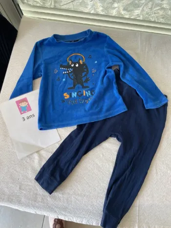 Pyjama 2-3 ans