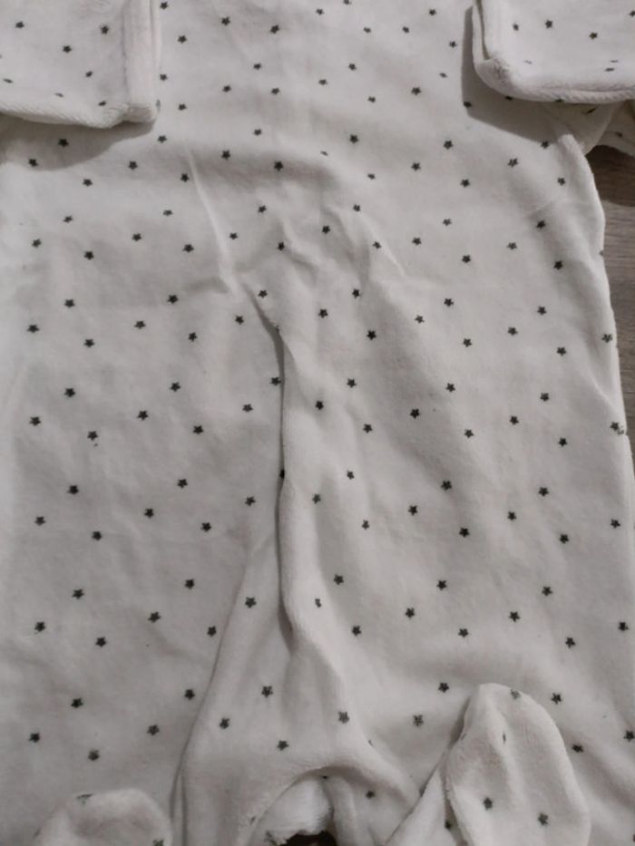 Grenouillère + Bonnet bébé 6 mois - GEMO - Très bon état - photo numéro 6