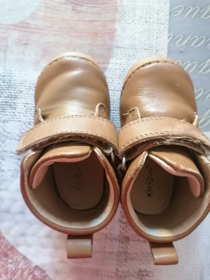 Chaussure bébé - photo numéro 2