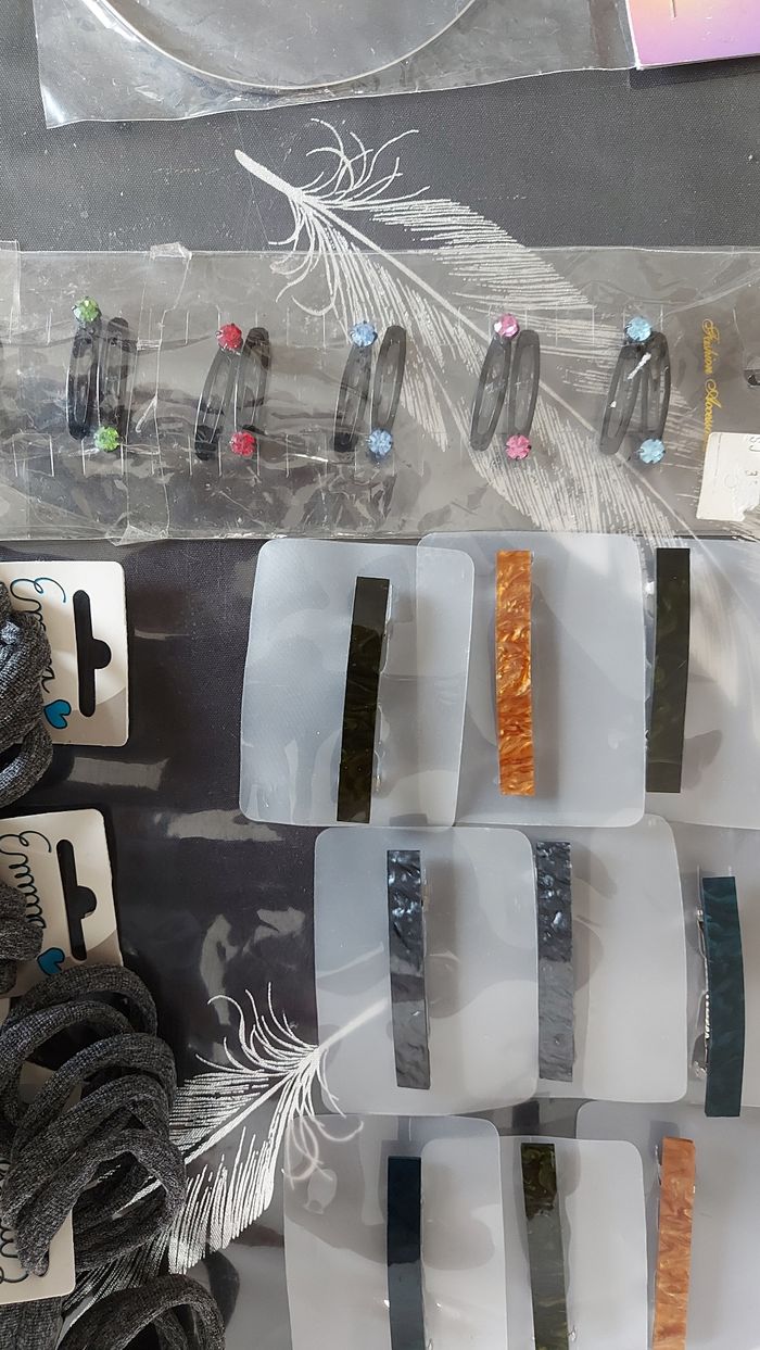 Lot revendeur accessoires cheveux - photo numéro 3