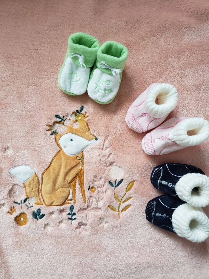 Lot petit chausson naissance