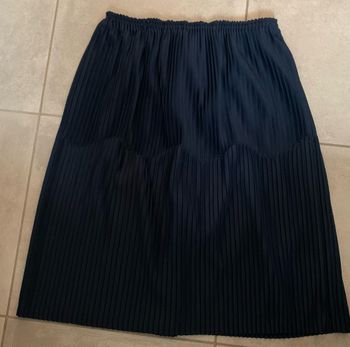 Jupe plissée marine taille 38/40