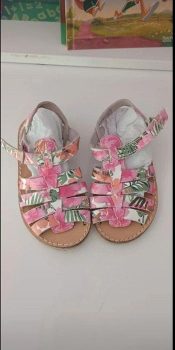 Sandale fille. André