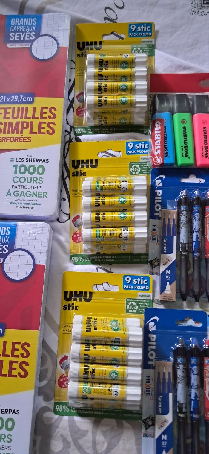 Fournitures scolaires - photo numéro 2
